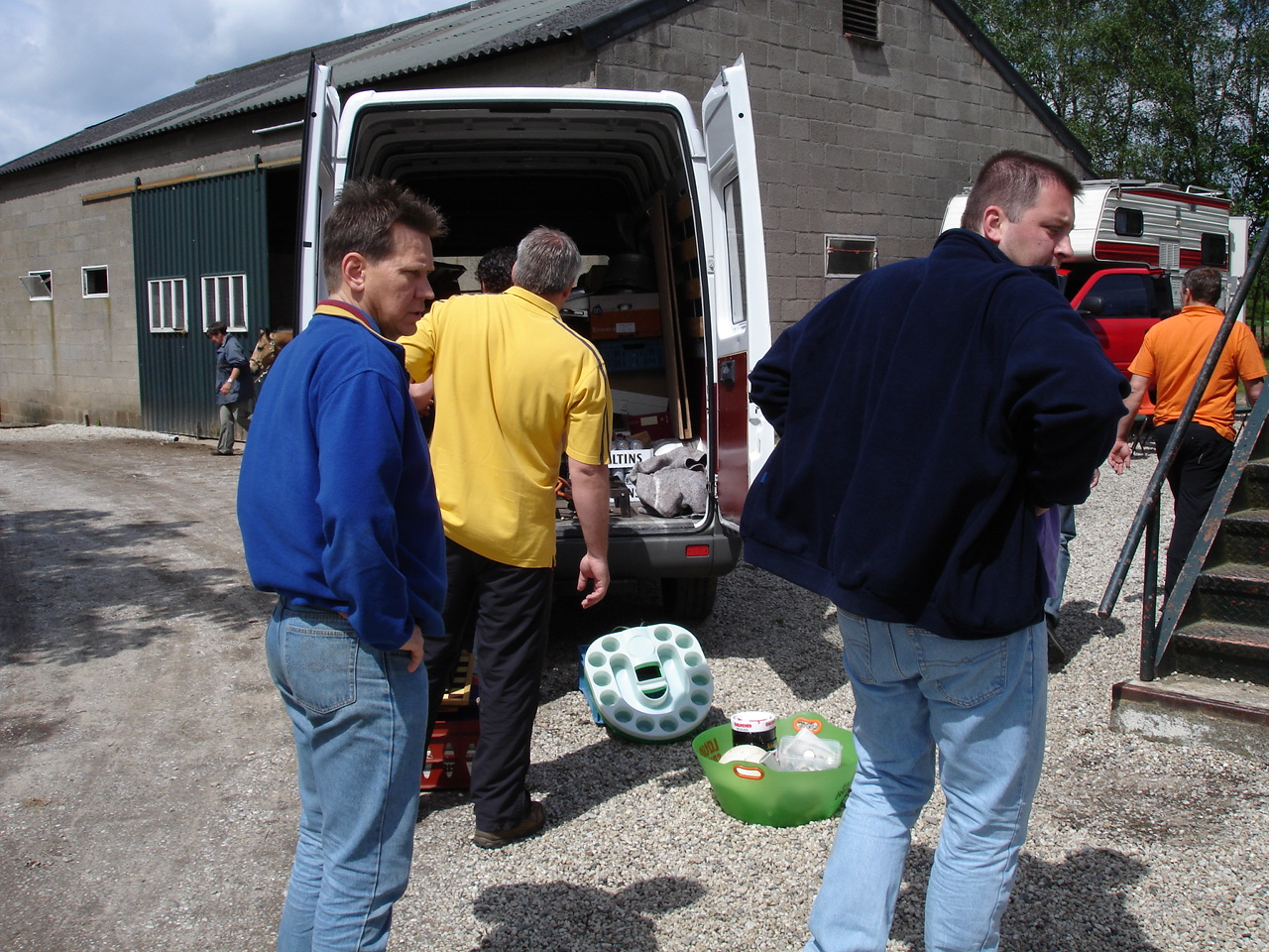 2006HWK 183.jpg